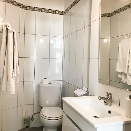 Alojamento Baixa Mar Πανσιόν